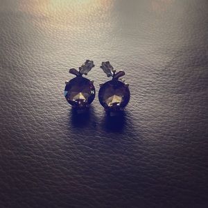 🍎Banana Republic Sphene Amber stone earrings 🍏